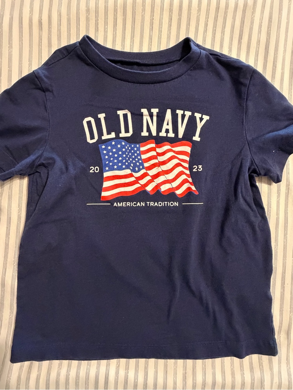 2 for$6✨Old Navy Blue Kids' American Flag Graphic Tee, Size XS (Age 5)